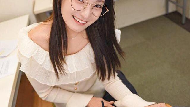 清楚アナの淫語囁きが社内を乱す…同期男子を優しい手技と乳首舐めで骨抜きにする神対応！