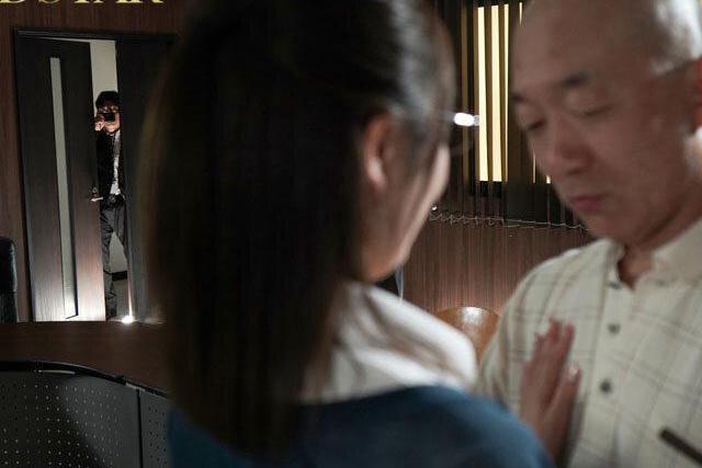 清楚OLがカスハラ肉便器堕ち…変態じじいの性処理ペットにされ中出し凌辱の屈辱アクメ♡