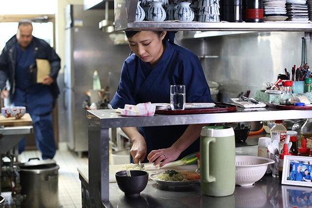 清楚外見の熟女が濃厚セックスで豹変…演技力抜群の魅力で男を翻弄する禁断ベスト総集編の欲情♡