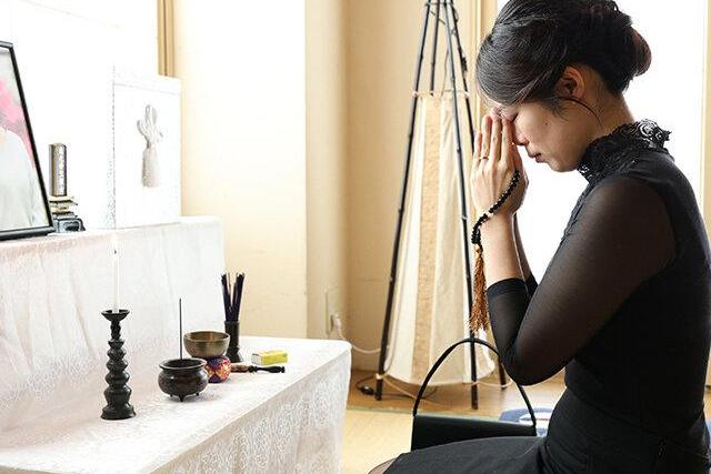 夫婦喧嘩の仲裁で妻の身体を捧げる美人妻…上司の禁断快楽に理性崩壊し連続絶頂のNTR地獄♡