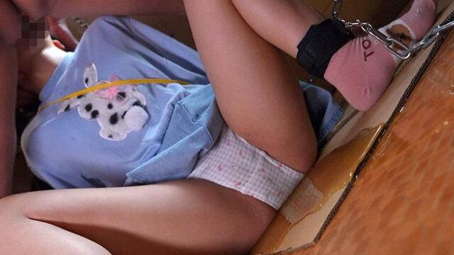 監禁されたロリ少女の20の試練地獄…鬼畜おじさんの鬼畜凌辱に耐え抜き脱出目指す絶望アクメ♡