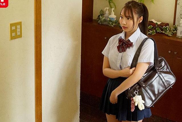 制服少女が媚薬オイルマッサージ凌辱…エロ整体師のテクで無理やりメスイキ連発♡
