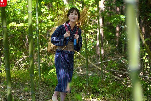 貧しい村娘が村人たちの性玩具に…大正淫習の輪姦地獄で潮吹き絶頂連発の快楽堕ちと淫乱覚醒！